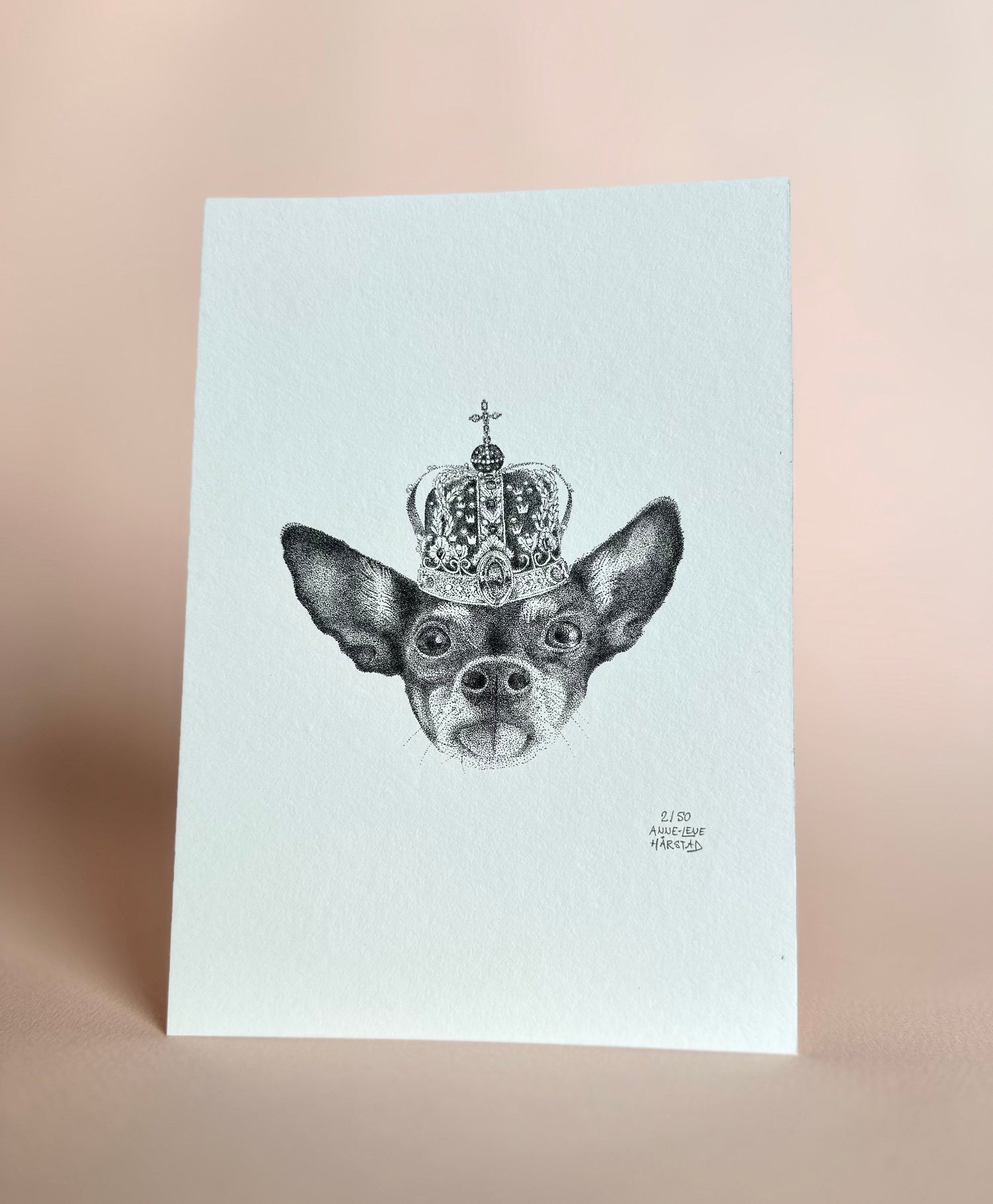 Drawing of a chihuahua with king haralds crown