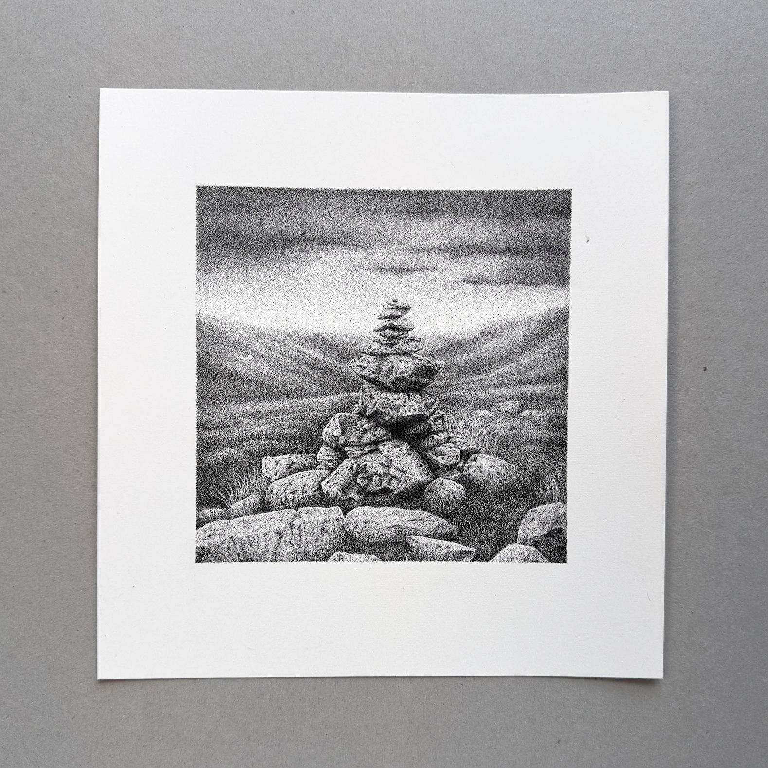 Kunstverk, fine art print av en Varde. Den perfekte gave for turelsker eller hytteeier